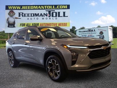 Certified 2025 Chevrolet Trax LT w/ Driver Confidence Package