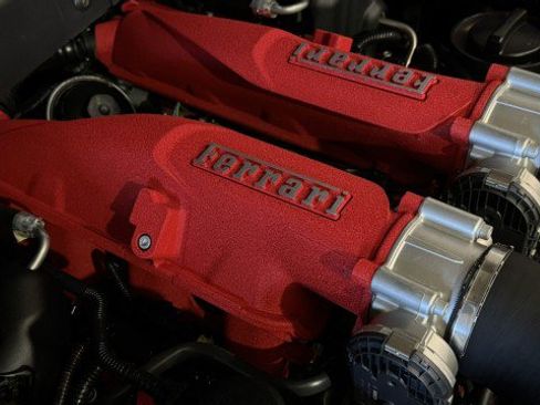 Used 2017 Ferrari California T image 44