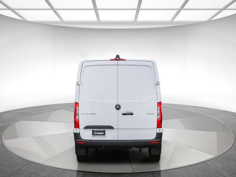 New 2024 Mercedes-Benz Sprinter 144 Cargo image 5