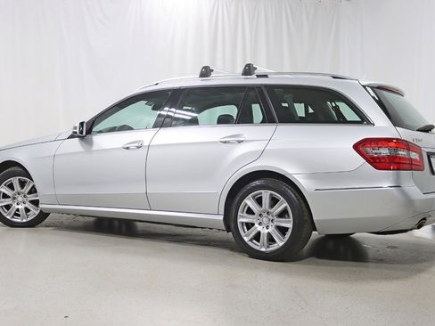 Used 2013 Mercedes-Benz E 350 4MATIC Wagon image 9