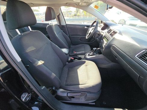 Used 2014 Volkswagen Jetta S FWD image 9