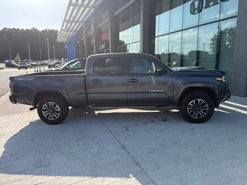 Used 2023 Toyota Tacoma TRD Sport AWD/4WD image 7