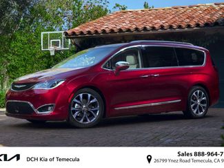 Used 2019 Chrysler Pacifica Touring Plus w/ S Appearance Package FWD video 1