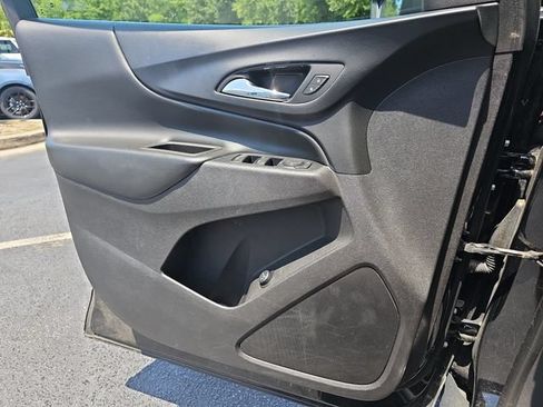 Used 2019 Chevrolet Equinox LT FWD image 23