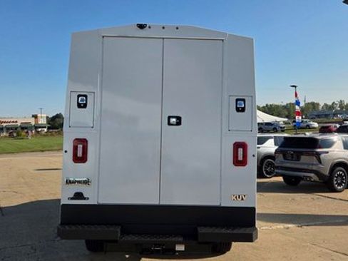 New 2025 Chevrolet Express 3500 w/ Power Convenience Package image 4