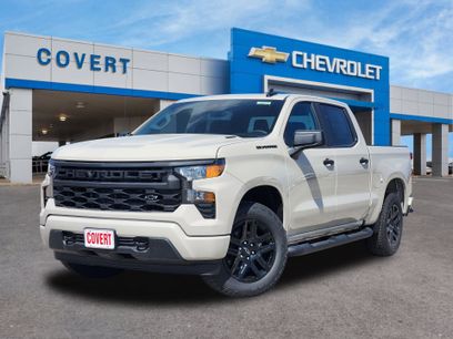 New 2026 Chevrolet Silverado 1500 Custom w/ Turbomax Blackout Package