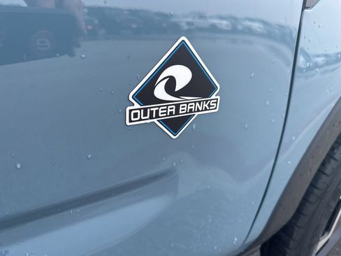 Used 2023 Ford Bronco Sport Outer Banks w/ Tech Package image 45