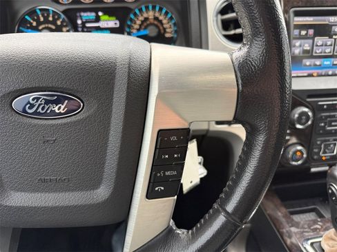 Used 2013 Ford F150 Platinum image 35