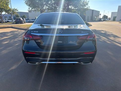 Used 2023 Mercedes-Benz E 350 4MATIC Sedan image 3