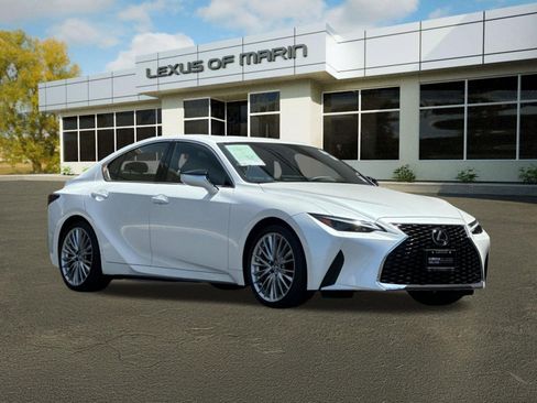 Used 2023 Lexus IS 300 w/ Premium Package RWD image 6
