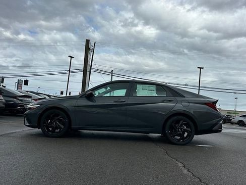 New 2026 Hyundai Elantra Sport image 2