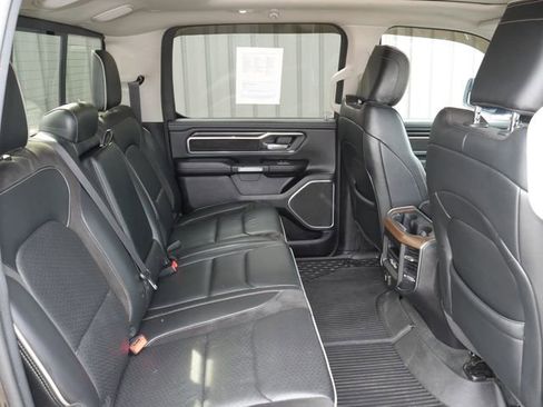 Used 2022 RAM 1500 Laramie AWD/4WD image 31