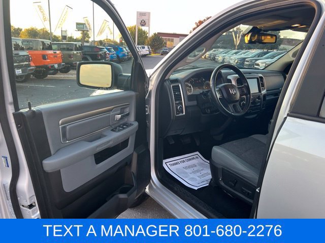 Used 2019 RAM 1500 Classic SLT AWD/4WD image 18