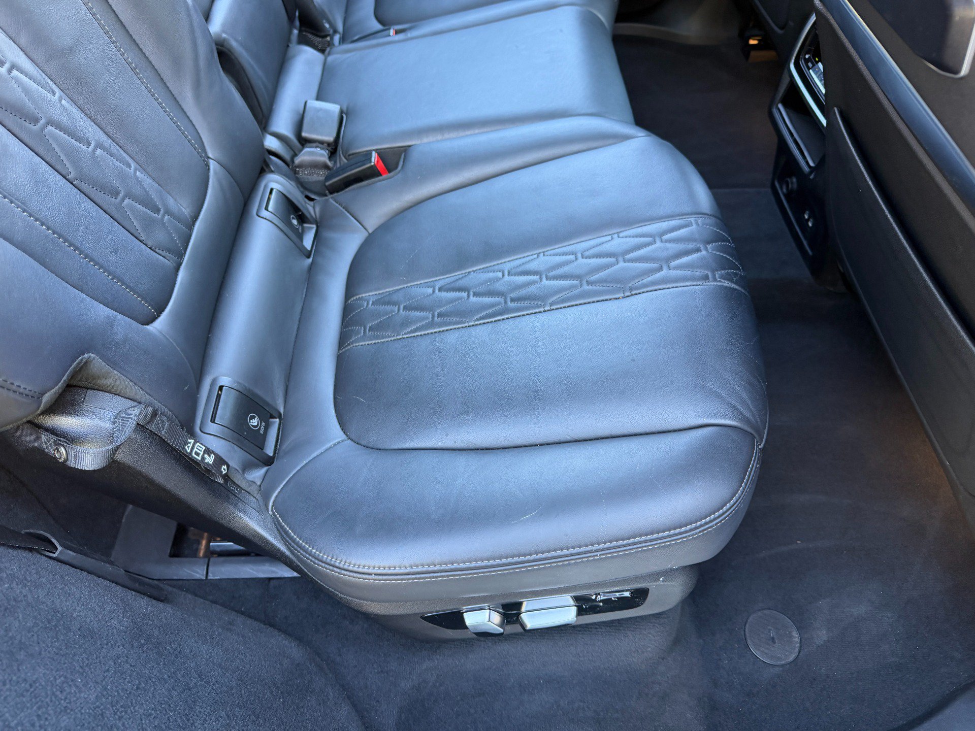 Used 2023 BMW X7 M60i AWD/4WD image 75