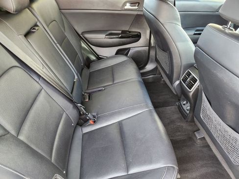 Used 2020 Kia Sportage EX w/ EX Technology Package image 22