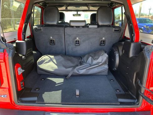 Used 2021 Jeep Wrangler Unlimited Rubicon 4xe image 18