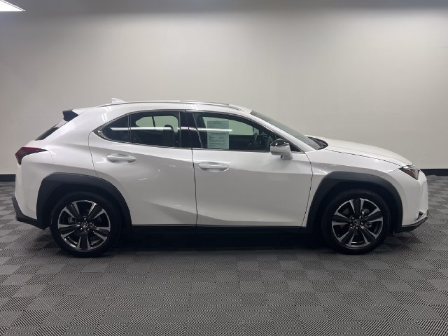 Certified 2025 Lexus UX 300h FWD image 4