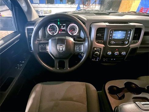 Used 2019 RAM 1500 Express image 5