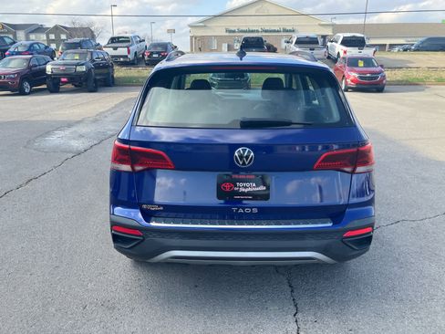 Used 2022 Volkswagen Taos S image 6