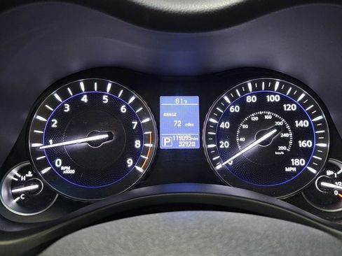 Used 2015 INFINITI Q70 L 3.7 w/ Technology Package image 18