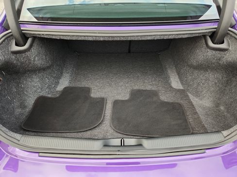 Used 2023 Dodge Charger Scat Pack w/ Technology Group image 9