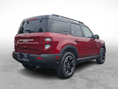 Used 2025 Ford Bronco Sport Outer Banks w/ Outer Banks Tech Package+ AWD/4WD image 6