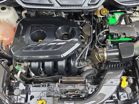 Used 2019 Ford EcoSport SE AWD/4WD image 16