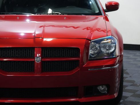 Used 2006 Dodge Magnum SRT8 w/ SRT Option Group III RWD image 10
