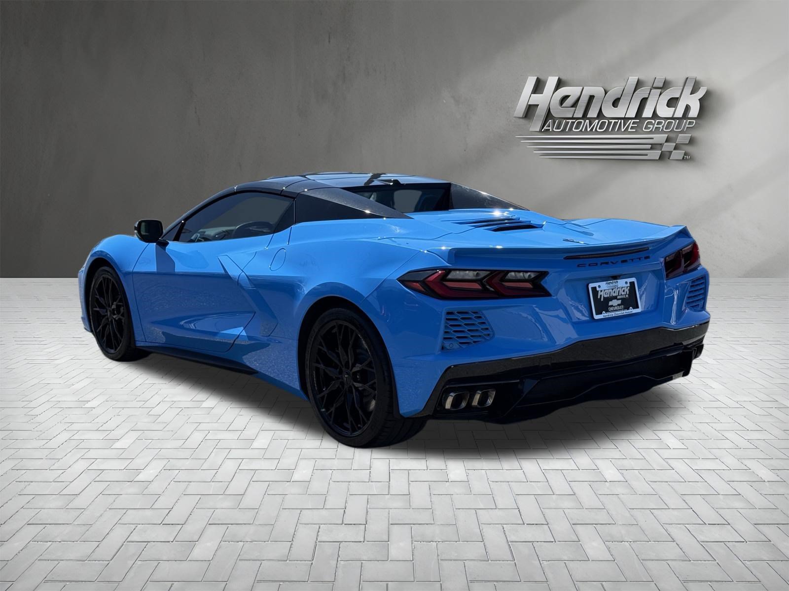 Used 2023 Chevrolet Corvette Stingray Premium Conv w/ Z51 Performance Package RWD image 8