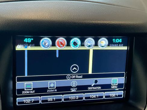 Used 2020 Chevrolet Suburban LT image 18