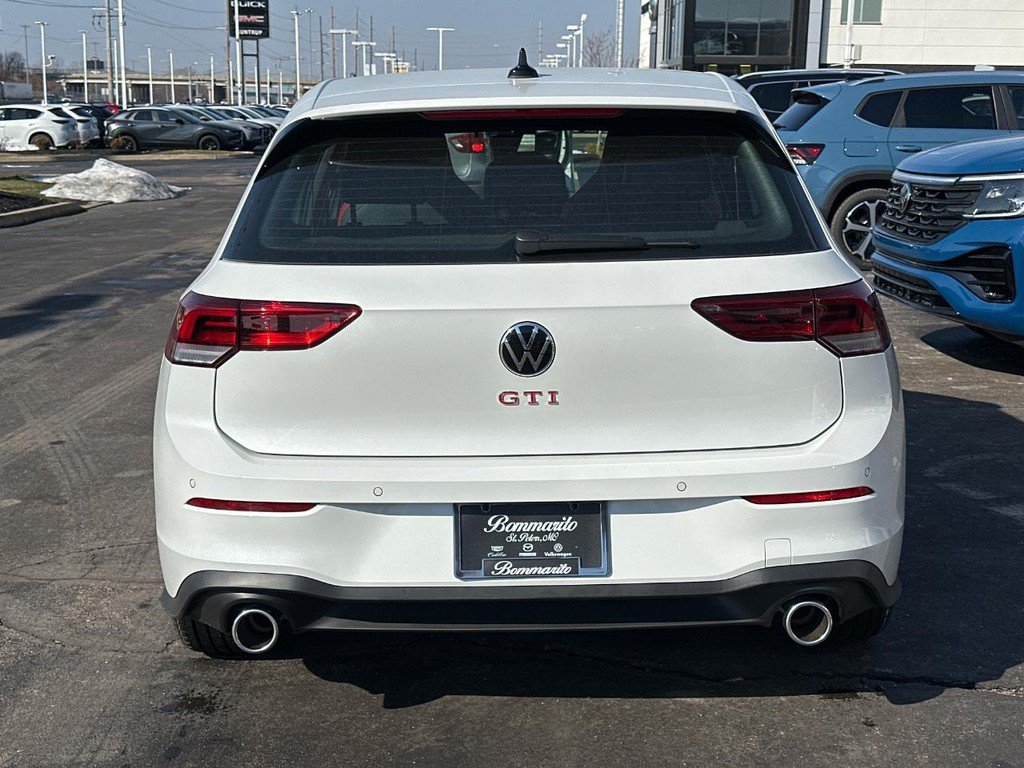 New 2026 Volkswagen GTI SE FWD image 3