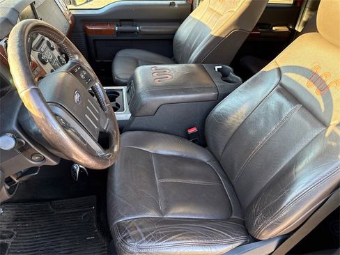 Used 2016 Ford F450 King Ranch w/ King Ranch w/Chrome Package image 19