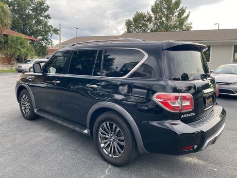 Used 2018 Nissan Armada Platinum w/ Captain Seat Package RWD image 4