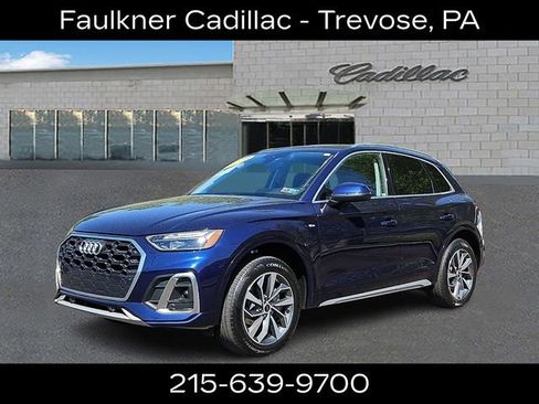 Used 2023 Audi Q5 2.0T Premium w/ Convenience Package AWD/4WD image 1