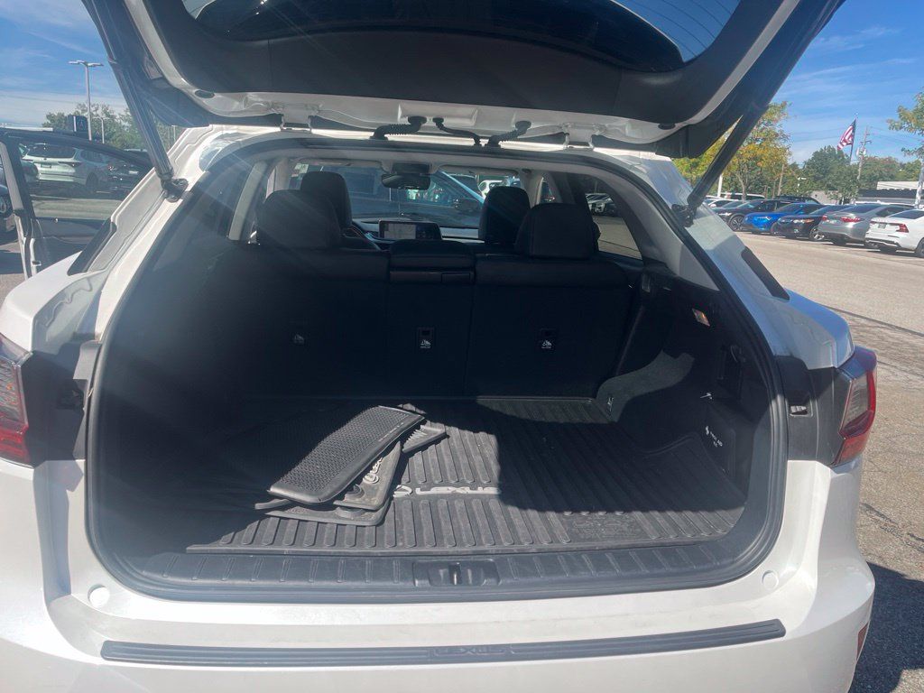 Used 2018 Lexus RX 350 AWD w/ Premium Package image 12