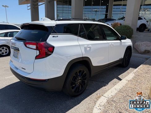 Used 2024 GMC Terrain SLT w/ Elevation Edition AWD/4WD image 4