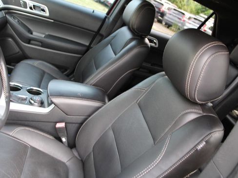 Used 2013 Ford Explorer Sport AWD/4WD image 18