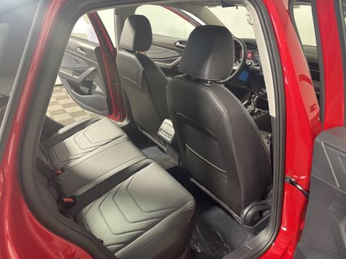 New 2025 Volkswagen Jetta SEL image 28