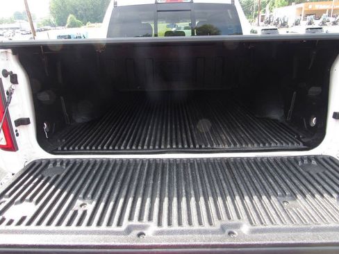 Used 2020 RAM 1500 Big Horn AWD/4WD image 17