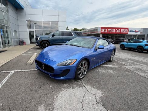 Used 2015 Maserati GranTurismo MC RWD image 2