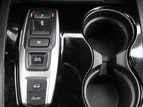 Used 2019 Honda Pilot Elite image 19