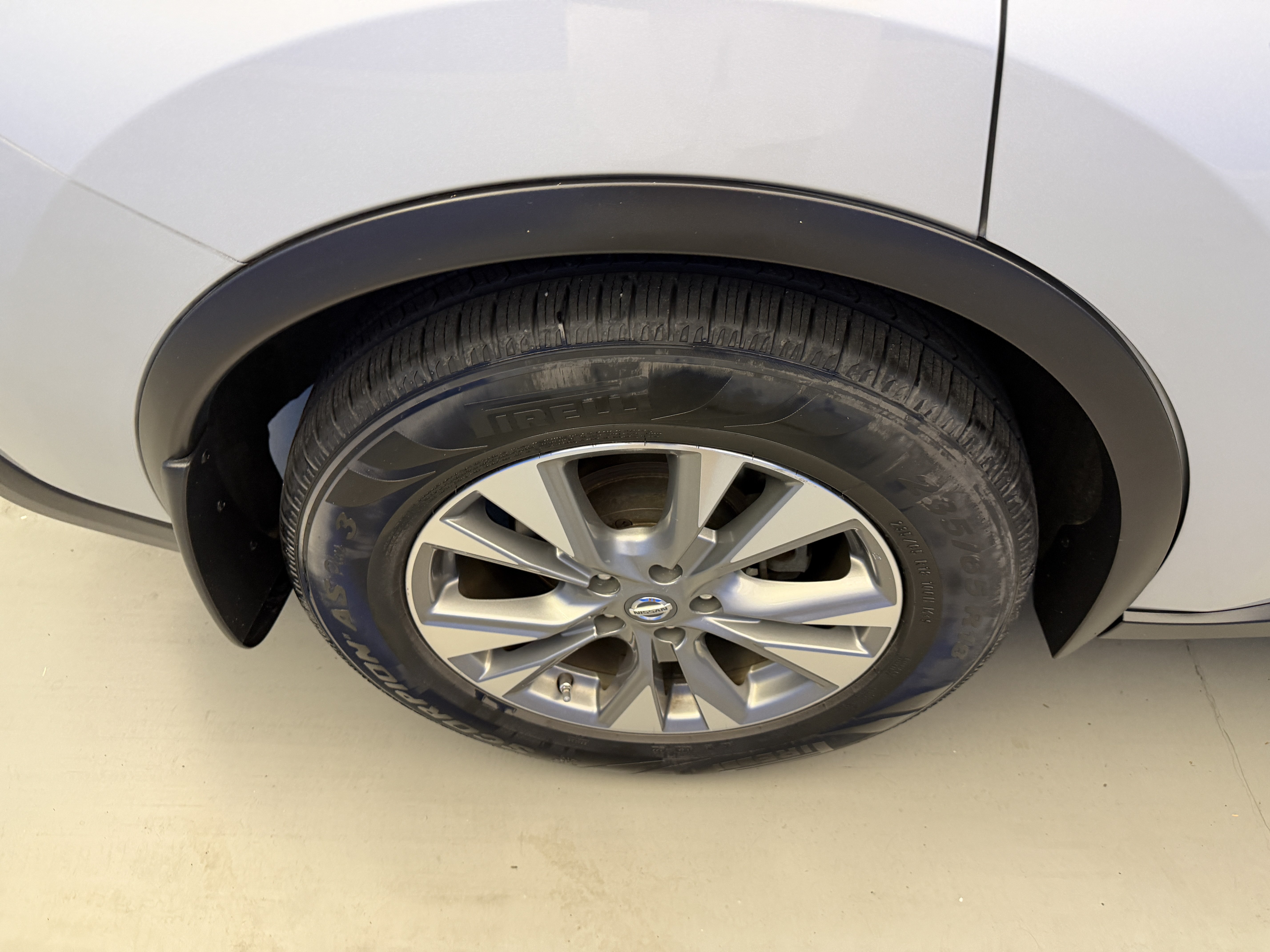 Used 2018 Nissan Murano SV w/ Cargo Package AWD/4WD image 8