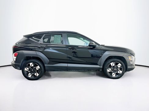 Used 2025 Hyundai Kona SEL image 10