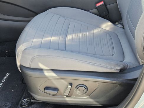 Used 2023 Hyundai Santa Cruz SEL Premium w/ Cargo Package image 24