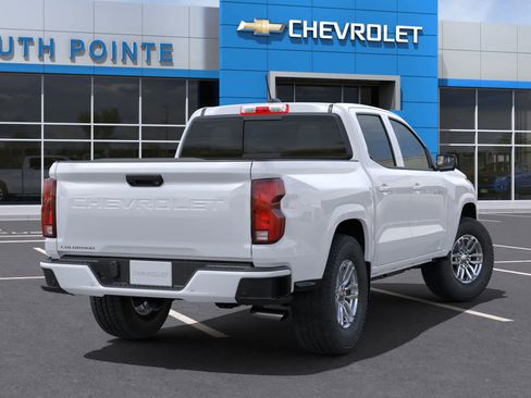 New 2025 Chevrolet Colorado LT w/ LT Convenience Package image 4