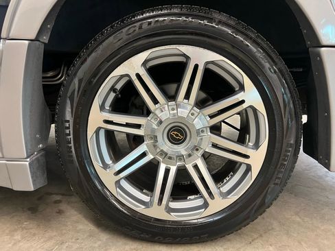 Used 2017 Chevrolet Express 2500 image 51