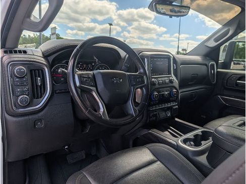 Used 2022 Chevrolet Silverado 3500 LTZ w/ LTZ Plus Package AWD/4WD image 22