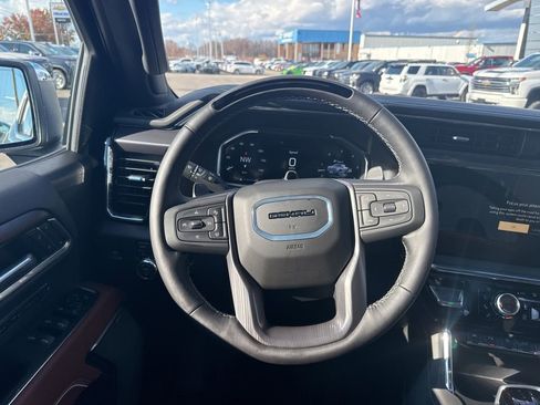 New 2026 GMC Sierra 1500 Denali Ultimate image 16