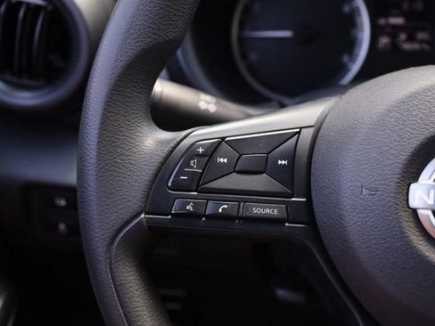 Used 2024 Nissan Kicks S FWD image 11