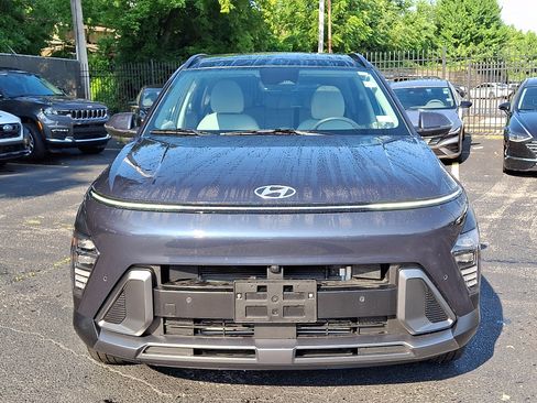 Certified 2024 Hyundai Kona Limited AWD/4WD image 2